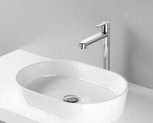 Load image into Gallery viewer, Puri standing washbasin taps high
